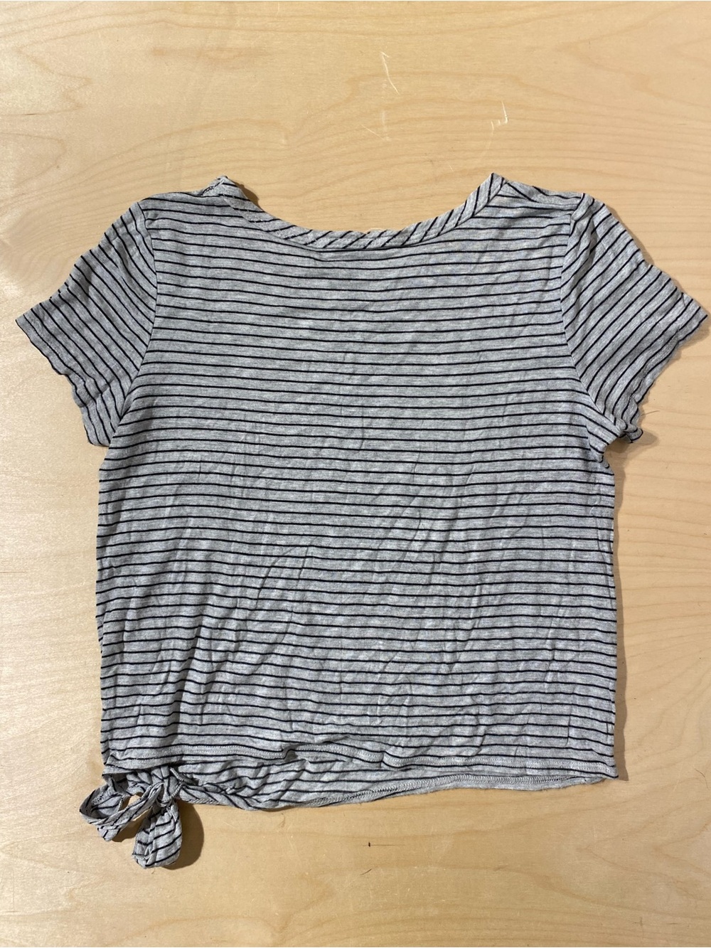 Olivia Rae Short Sleeve Tee Medium (RT) - Picture 6 of 6
